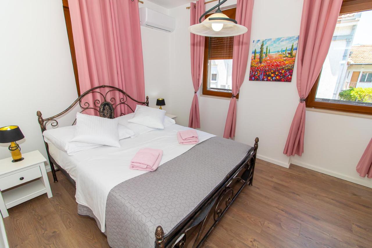 Luxury Apartments Iris Mostar Dış mekan fotoğraf