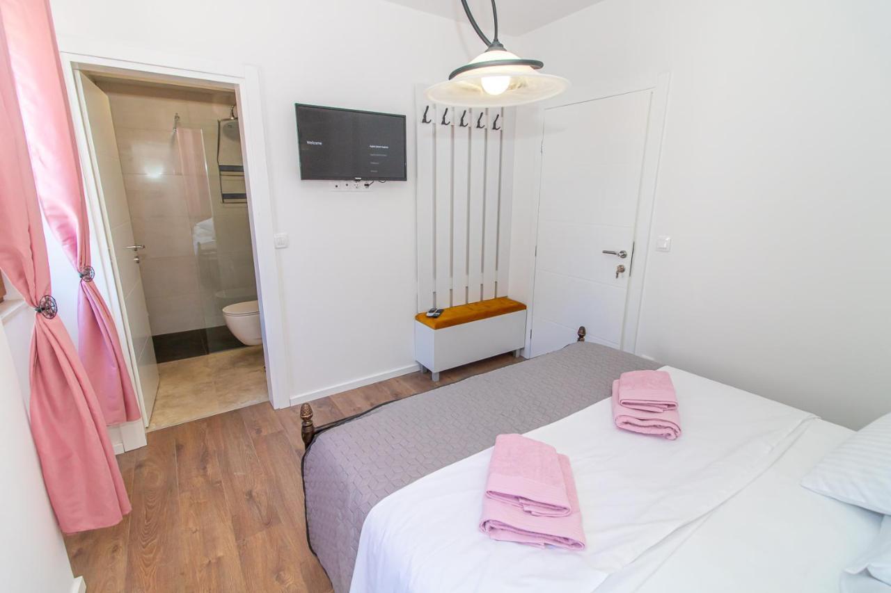 Luxury Apartments Iris Mostar Dış mekan fotoğraf